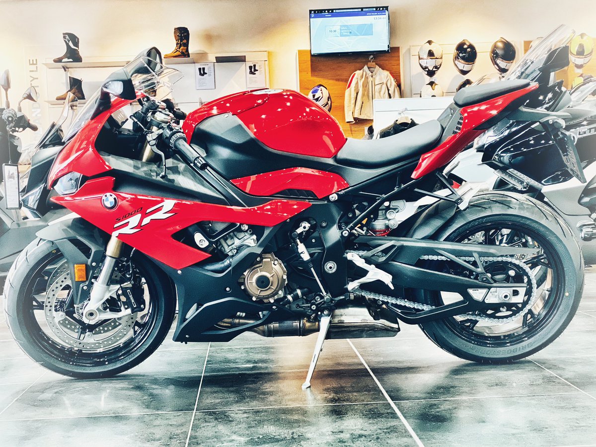 Raymonman's tweet image. Espectacular BMW S 1000RR 2020. @Motolid_ @BMWMotorrad @bmwmotorradesp