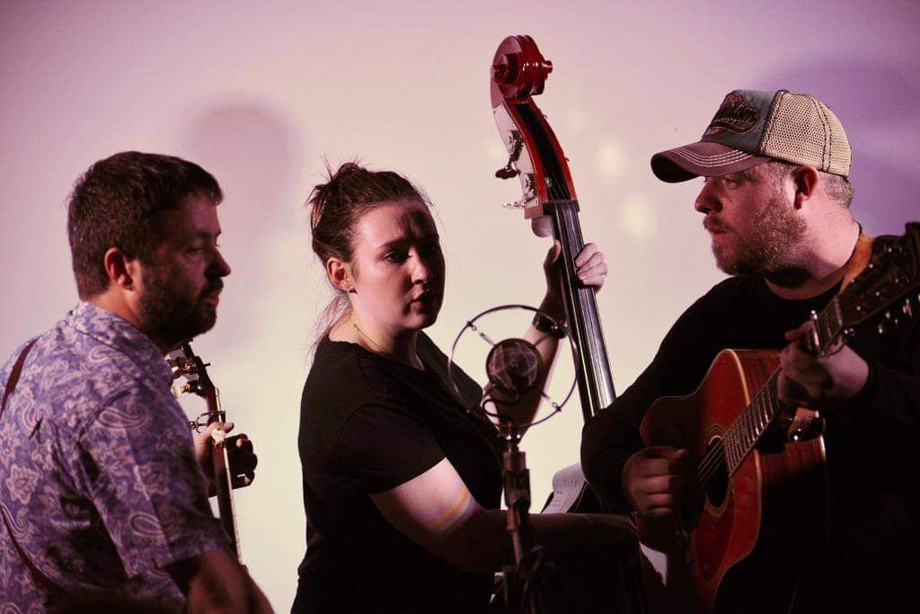 Here's our Garry, Hazel &amp; Darren who'll be bringing some bluegrass to Edinburgh Folk Club on Wednesday. Yeehaw! <a href="/edfolkclub/">Edinburgh Folk Club</a>
#whatsonedinburgh #scottishbluegrass #edinburghfolkclub #livemusic #song #guitar #bass #banjo