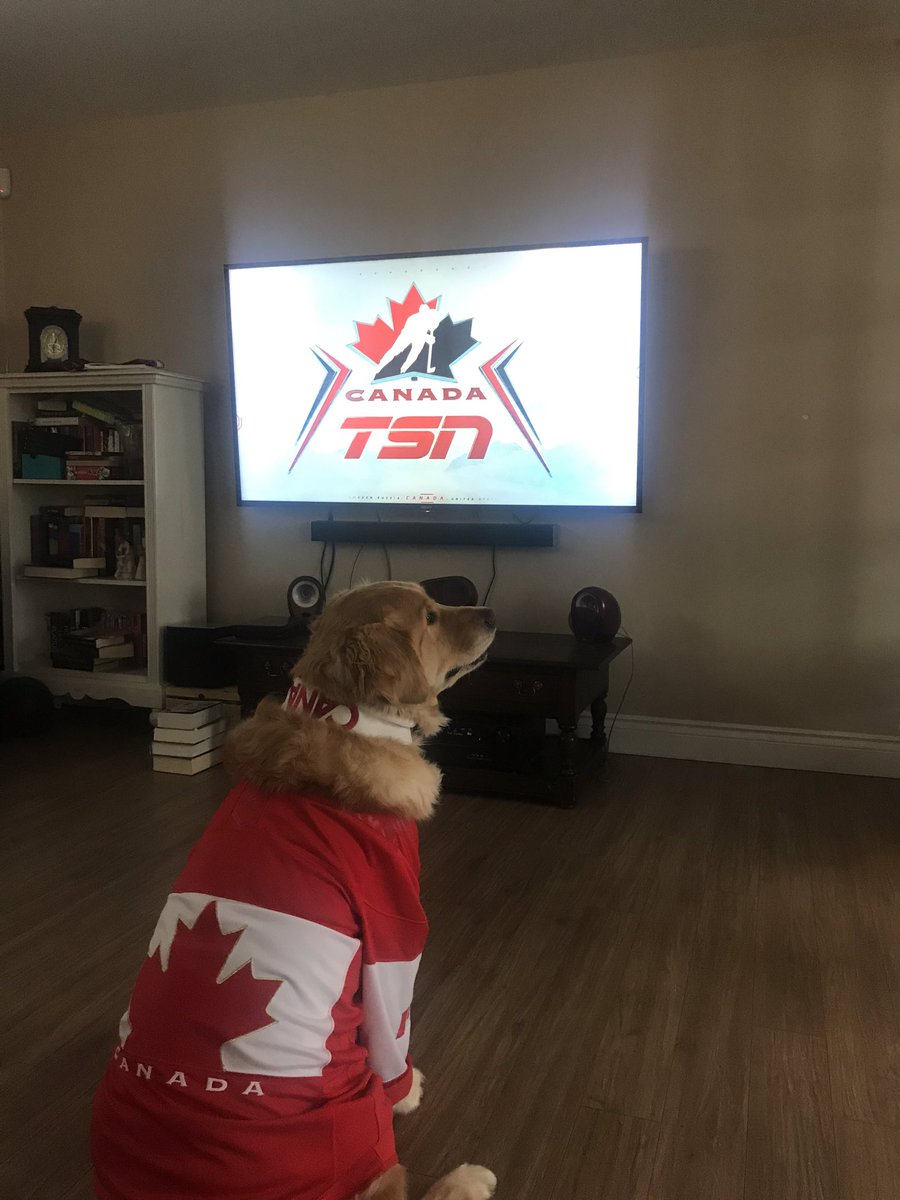 mmarshallcb's tweet photo. Blue is ready for the game. Go Team Canada @HC_WJC @TSNHockey @TeamCanada @TSN_Sports https://t.co/gFcq26x7wL