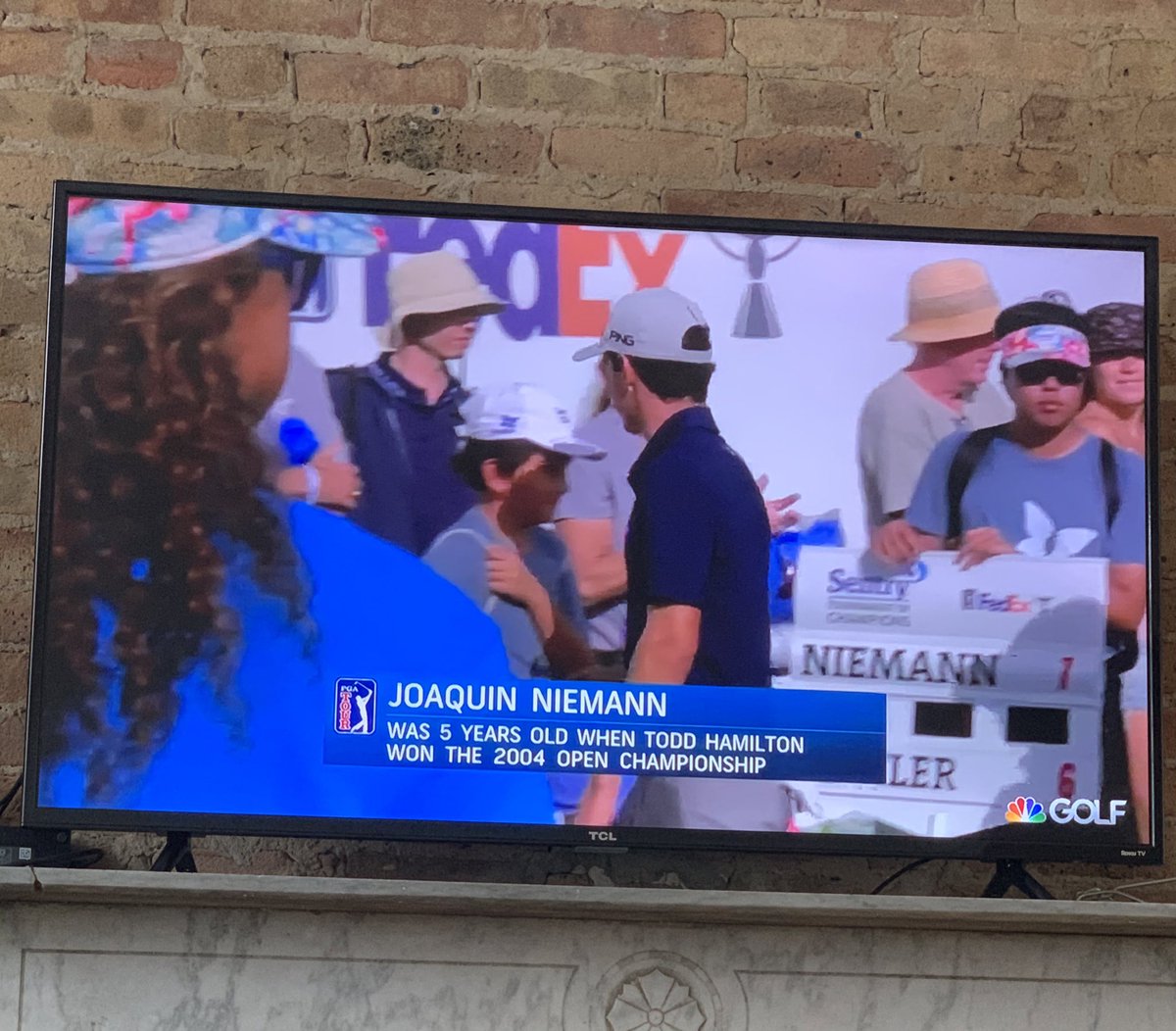 Stop 👏🏻showing 👏🏻FedEx 👏🏻Cup 👏🏻rankings👏🏻on 👏🏻leaderboards👏🏻 and 👏🏻start 👏🏻showing 👏🏻age 👏🏻when 👏🏻Todd 👏🏻Hamilton 👏🏻won 👏🏻the 👏🏻Open 👏🏻