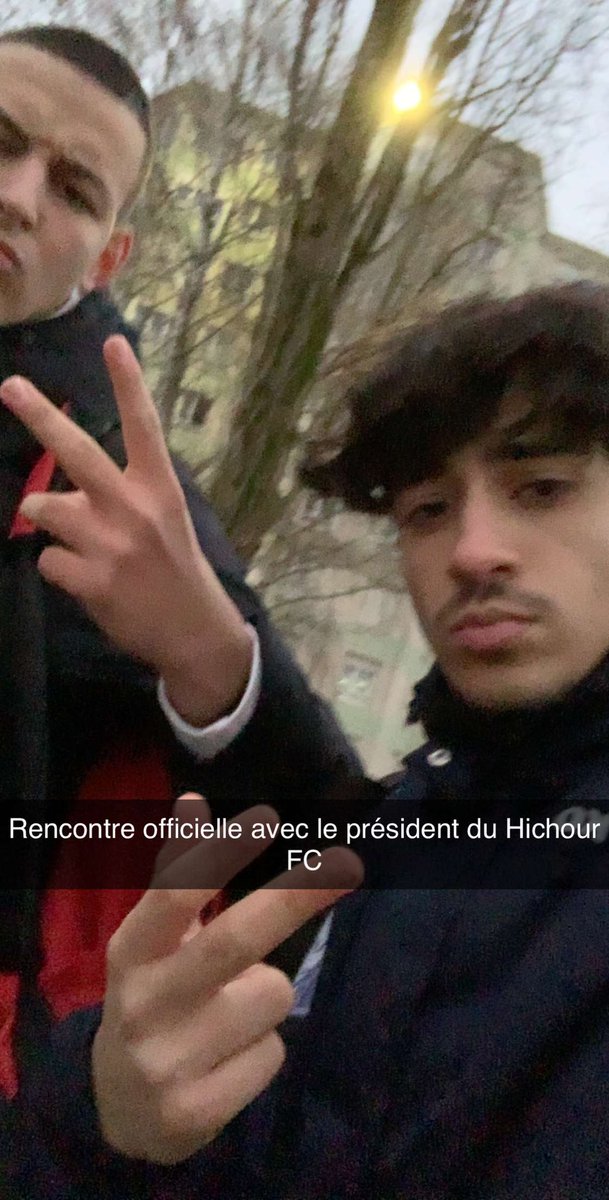 BoushFc's tweet photo. Malgré la rivalité qui règne entre nos deux clubs, Nous serons unis contre le racisme .
Nos deux clubs lutteront ensemble contre toutes formes de racismes (Hormis les Gay) @HICHOURFC ❤️
#theWolfTeam🐺 

Le Président . https://t.co/MSuAMDkJzT