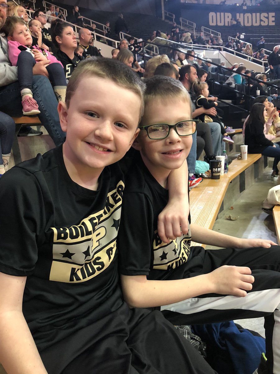 Robin Huffman tweet media