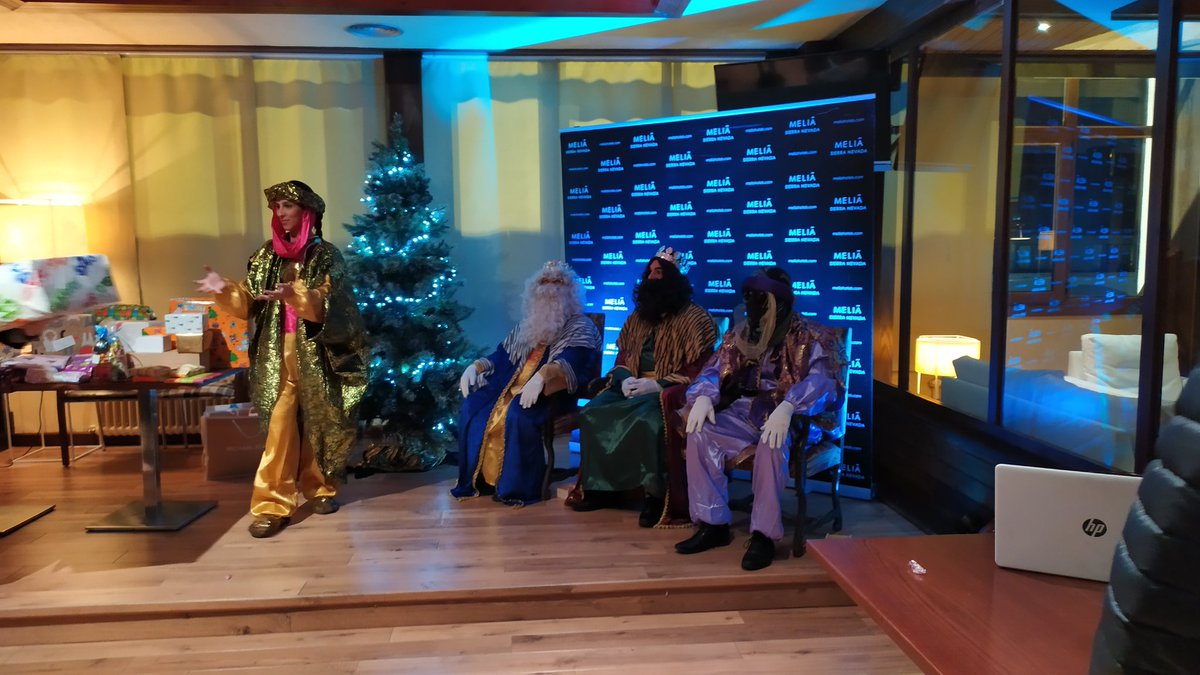 Y los reyes llegaron a Meliá Sierra Nevada y la magia con ellos!
#MELIASPAIN
#meliaexperiencesierranevada
#onlyinmelia
#skiforia
#meliasierranevada
#magia 
#ReyesMagos