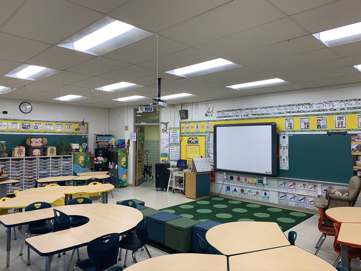 The kids are going to be so excited to see our new furniture @GillHallElem! Looking forward to seeing all my little monkeys tomorrow! 🐒