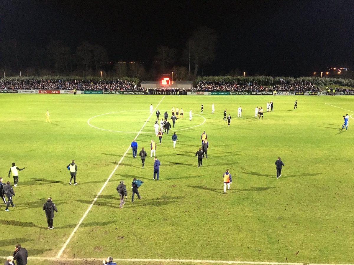 EstebanPinel's tweet photo. Fini à @Fcdieppeoff , avec pour conclure le 3e but du @AngersSCO par Capelle. 3-1 score final. Le SCO n’a pas laissé grand chose à de valeureux Dieppois. #CoupeDeFrance #FCDSCO https://t.co/ZZBBLkzgP9