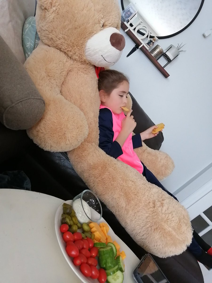 KSBCarver's tweet photo. We've got Teddy, snacks and the World Jr. Championship game. Best way to spend a snowy day! #GoCanadaGo #girlswholovehockey https://t.co/yXddlhgM3e