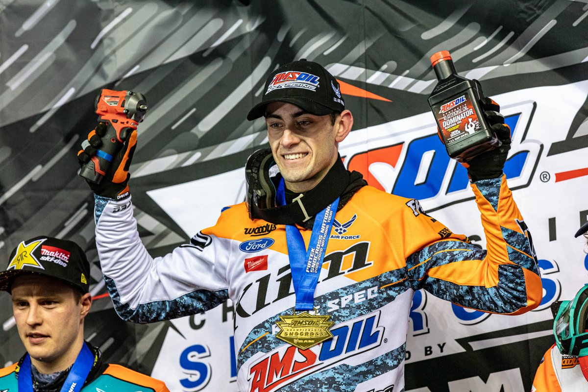 snocross's tweet image. Claiming the @PIRTEKUSA #FastLap and the Pro Lite win is Hunter Patenaude. (2nd Francis Pelletier, 3rd Corbyn Anderson) 

#AmsoilSnocross #Shakopee #AimHigh #ThatSkiDooFeeling