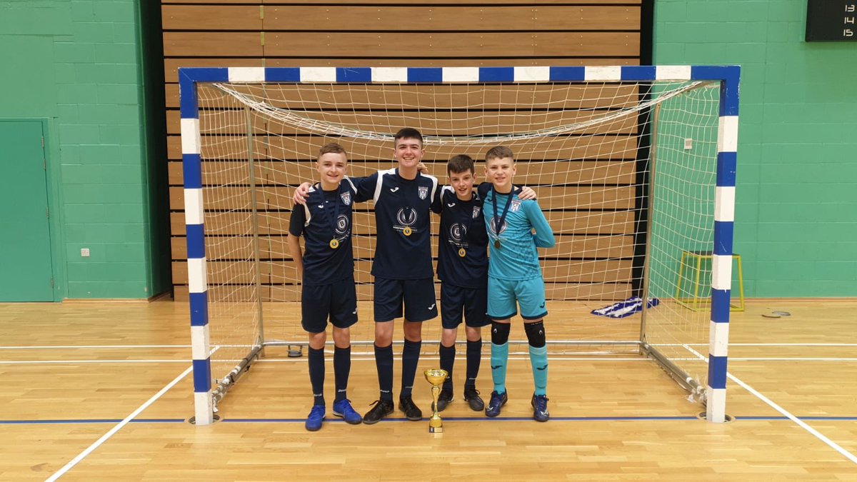 AnthonyDevlin77's tweet photo. @EKBurgh2006 boys picking up the Futsal trophy with @CaledoniaFutsal in the Regional Futsal Yourh Series tournament in Nottingham https://t.co/Cgfpukh7Ni