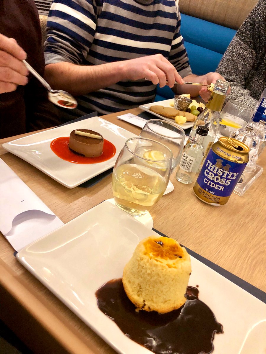 StephenVidal's tweet photo. Enjoying the @CalSleeper “Club Car”  @_DiningCar 

🍴 Haggis, Neeps &amp; Tatties
🍴 Macaroni Cheese
🍴 Whisky Marmalade Sponge
🍴 Chocolate Torte
🍴 Scottish Cheeseboard 

🍻 Thistly Cross Cider
🍻 Brewdog Punk IPA
🍸 Edinburgh Gin &amp; Tonic

with @paulhalliwell1 &amp; @Steviebearsdad https://t.co/kLc7A2U4hi