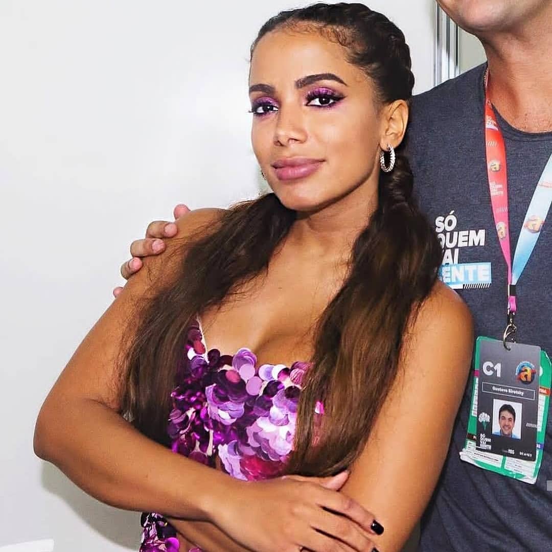 xuliia_'s tweet photo. anitta estava no auge da beleza ❤ https://t.co/XYJVgofIwk