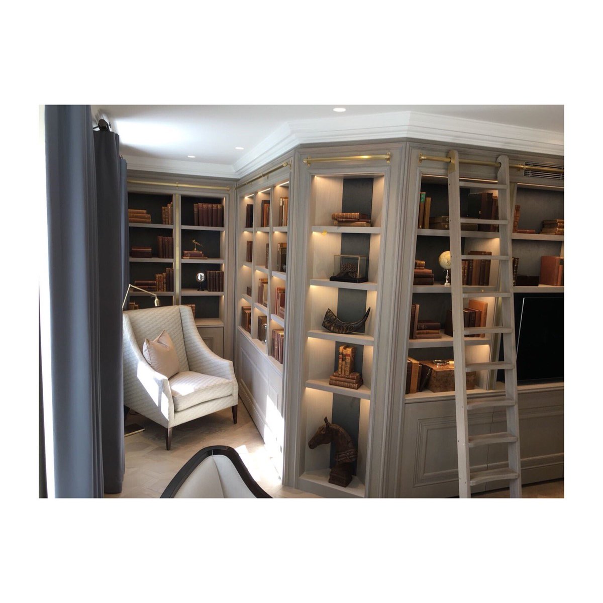 FaberBespokeUk's tweet photo. @TheoPaphitis 
Hello Theo,
Our team always look forward to #SBS 
We’re an ambitious dedicated expert  joinery and fit out company looking forward to an inspirational 5th year in business. You can ‘install’ your trust in us.

https://t.co/xOUY6Ffplu
#joinery 
#fitout 
#luxury https://t.co/8n5fj9o3tZ