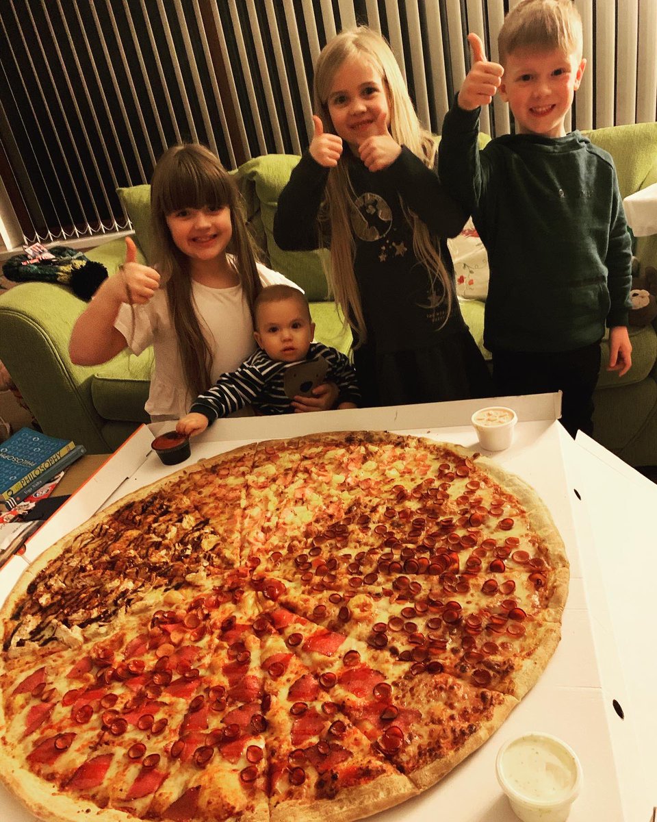 SuitorBrothers's tweet photo. Just back from Fallones on the Antrim Road with a 32.5” Pizza!!! https://t.co/ETOZFoYcac