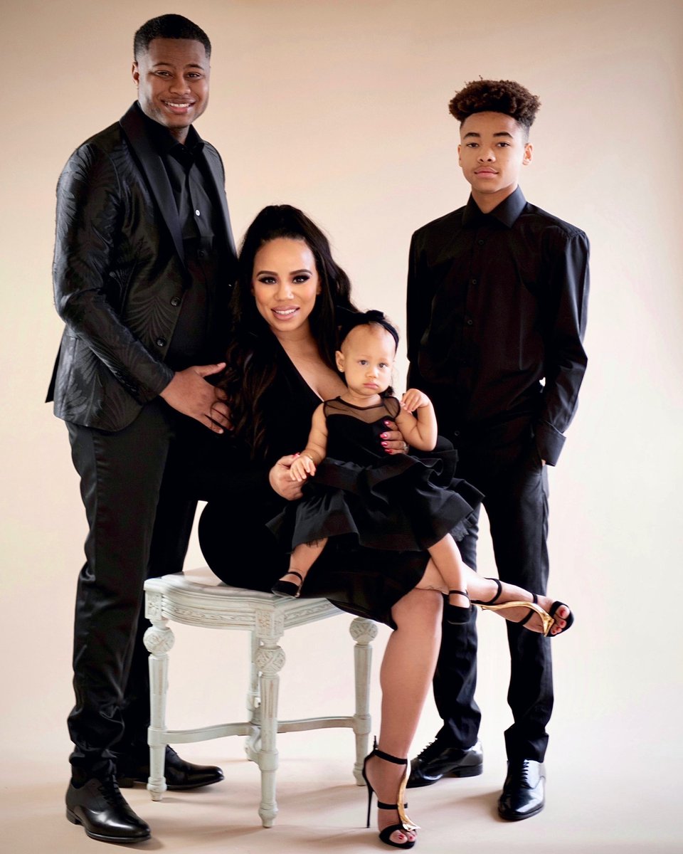 MorganHardman's tweet photo. The desires of my heart have always been to have a family 🙏🏼 Thank you Lord for answering my Prayers .
.
Delight yourself in the LORD &amp; he'll give you the desires of your heart. -Psalm 37:4 https://t.co/NXvfHtenvU