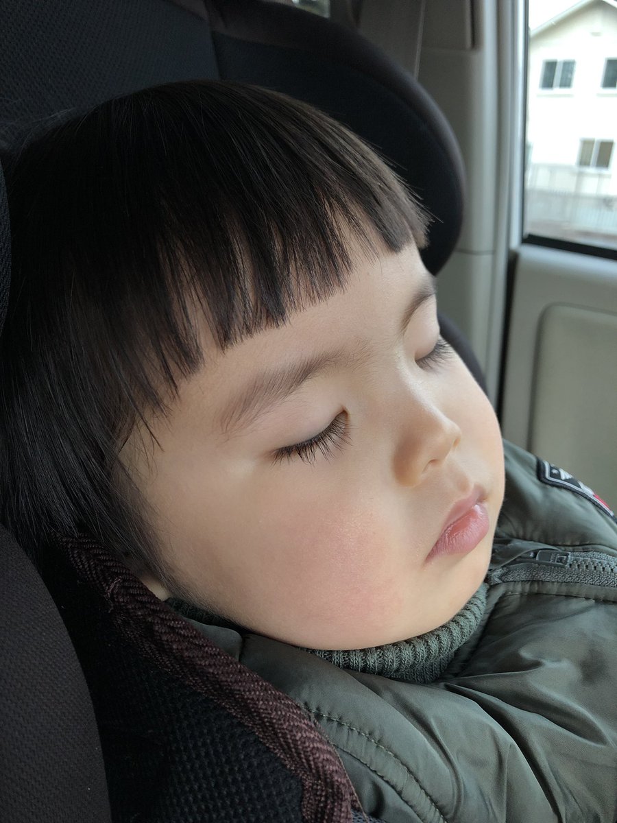 ひ たろす ぱっつんにしすぎた はるひの成長 1歳10ヶ月 ぱっつん前髪