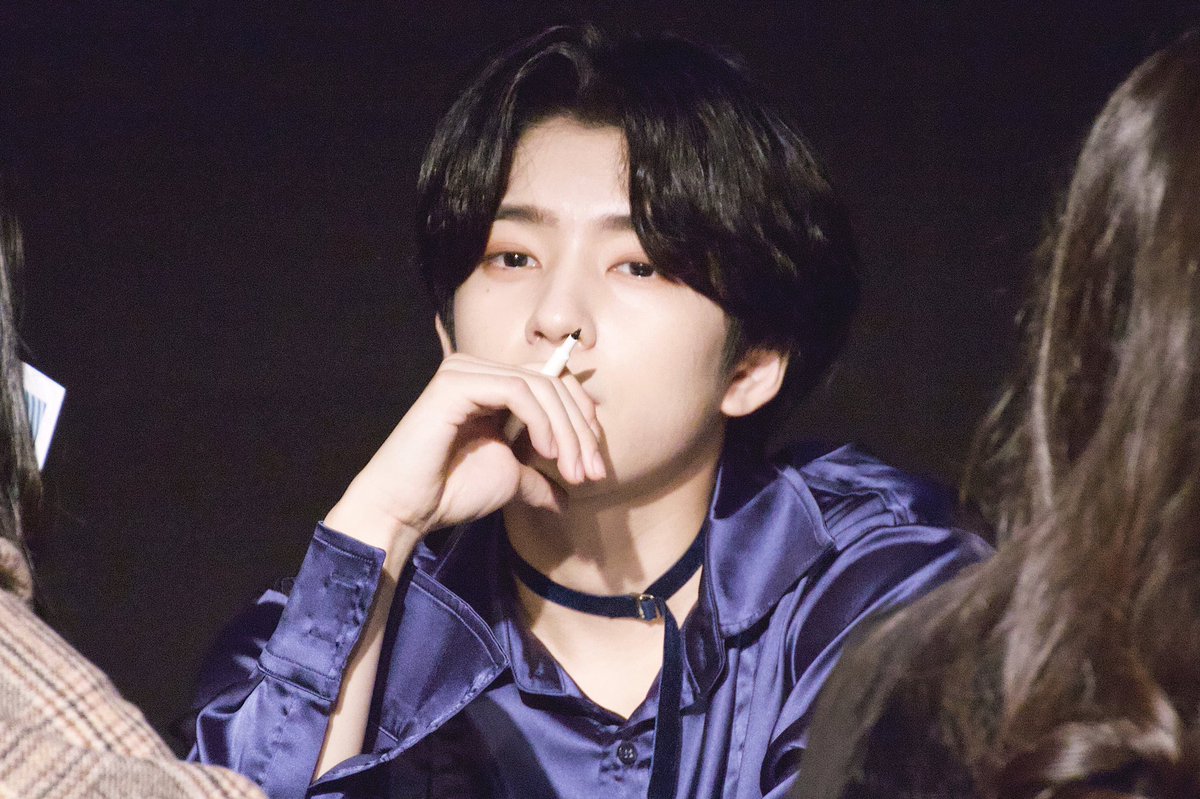 MITSUO1O6's tweet photo. 200105 미니라이브 1부

질린다 잘생긴거

#WE_INTHE_ZONE #위인더존 #시현 #김시현 #SHIHYUN https://t.co/w2kb6oeM97
