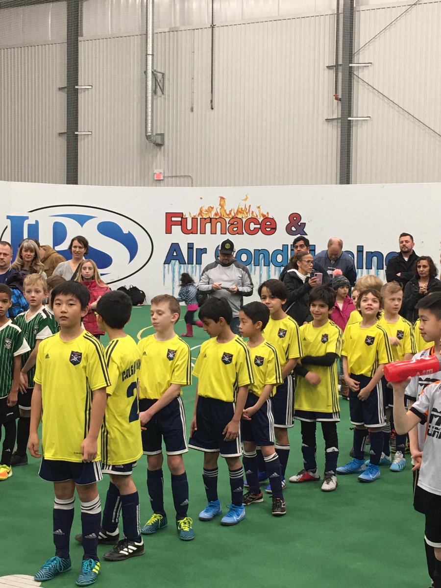 Jdyahoo911's tweet photo. Great effort from both teams. It was well fought battle for both sides. @OkotoksSoccer @calgary_rangers @cmsasoccer #cmsawinterclassic #RangersFamily #bu10athletics https://t.co/pkeOgvDjCb