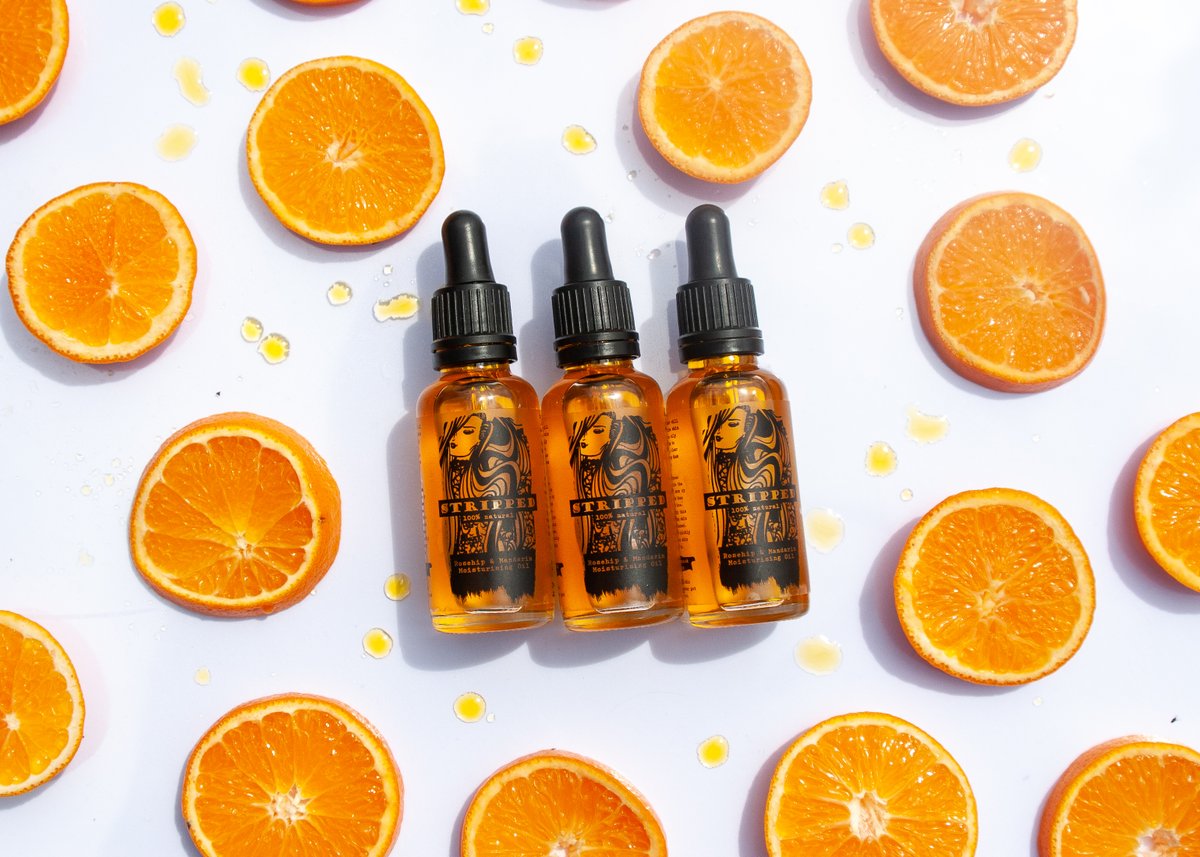 Vegan skincare alert ⚠️ All our products (except for our lip balm which uses beeswax!) are 100% vegan and are NEVER tested on animals. Now lean in closer. The luxurious all-natural oils which we use are found in much more expensive brands, too. ✨