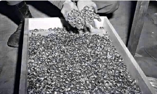 Qazi_Samee's tweet photo. Engagement rings removed from ww2 victims, war is not a joke, just imagine how many love stories were buried. 🖤 
#IranUsa #Iranattack #WWIIl #WWII https://t.co/sBp0QOqoEI