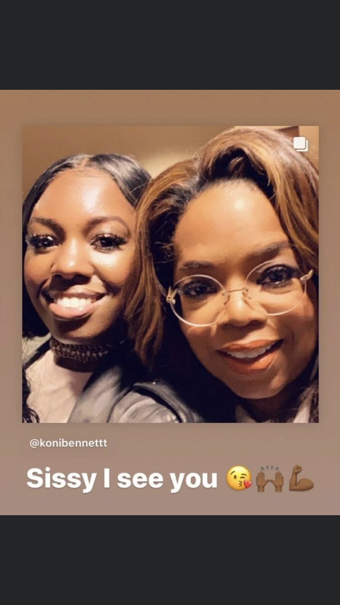 tay4it's tweet photo. Shoutout my cousin on tour with @Oprah #2020 #makingmoves #beauty https://t.co/BMG8jshLgJ