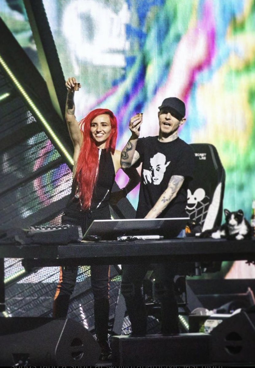 lights's tweet photo. HBD @deadmau5 thanks for taking me along for the ride on the dopest last few months 🙏🙏🙏 🐈 
(📷: Greg Chow) https://t.co/mPZA0pQwt5