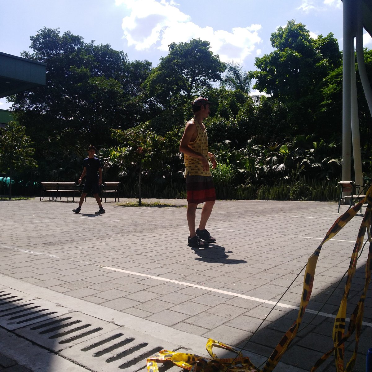 FootbagMedellin's tweet photo. Jugando #footbagnet en #Medellín #footbagMedellín #FootbagSuramericano #footbagfreestyle #Footbag https://t.co/UYmAcRUkYQ