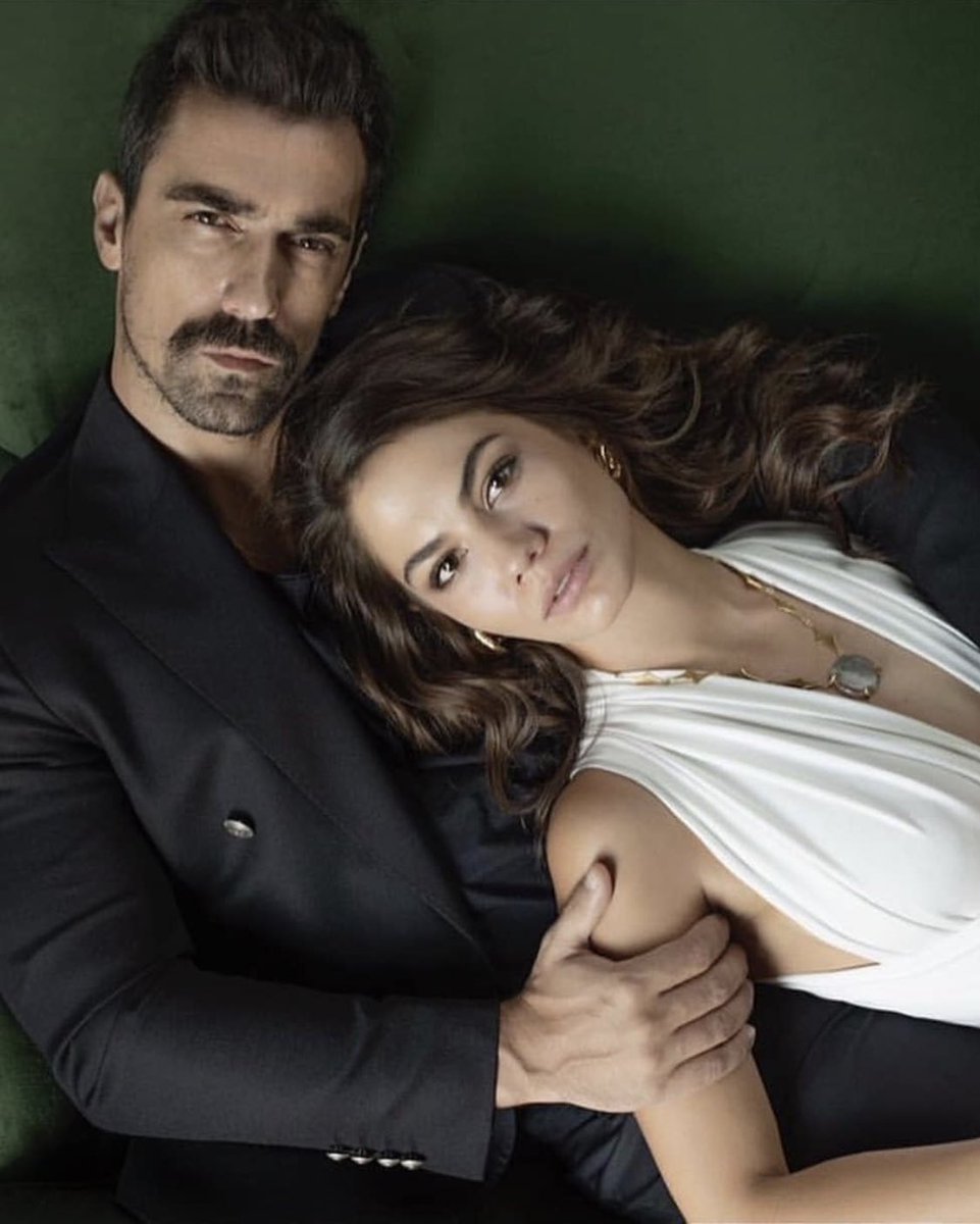 The anticipation of the next epi is big. The chemistry of this picture is lit  The love story of Meydi & Zeynep will soon to unravel. We want the next fragman  @dogdugunev  @tv8  @acunilicali  #DemetÖzdemir  #İbrahimÇelikkol  #DoğduğunEvKaderindir