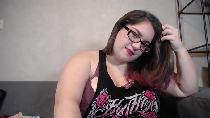 Sorry my walls look bare. I'm moving soon! Come fund my move at https://t.co/tU2kx4ulqt. https://t.c<a href="/tag/pigtails"class="tags"><span>#pigtails</span></a><a href="/tag/bigtits"class="tags"><span>#bigtits</span></a>