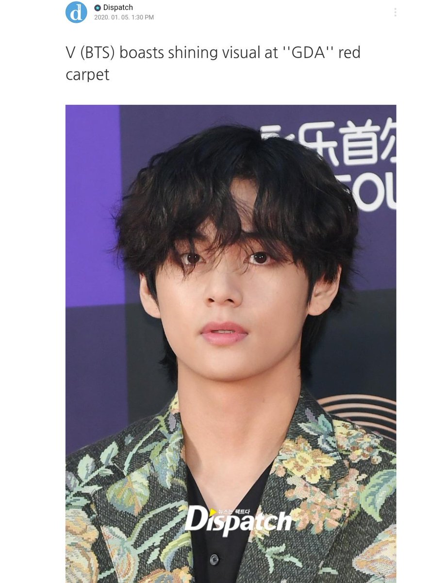 vteambase's tweet photo. ✨ DISPATCH Style posted #Taehyung's @givenchy fashion
https://t.co/XcTYwMArmc
https://t.co/silmo8v716

🌟 #V in Top idols who can't hide their blinding visuals despite wearing masks
https://t.co/jnvWwnoAkm

💫 #BTSV boasts shining visual at GDA Red Carpet
https://t.co/9tFvhH8xT4 https://t.co/ekf215fCF9