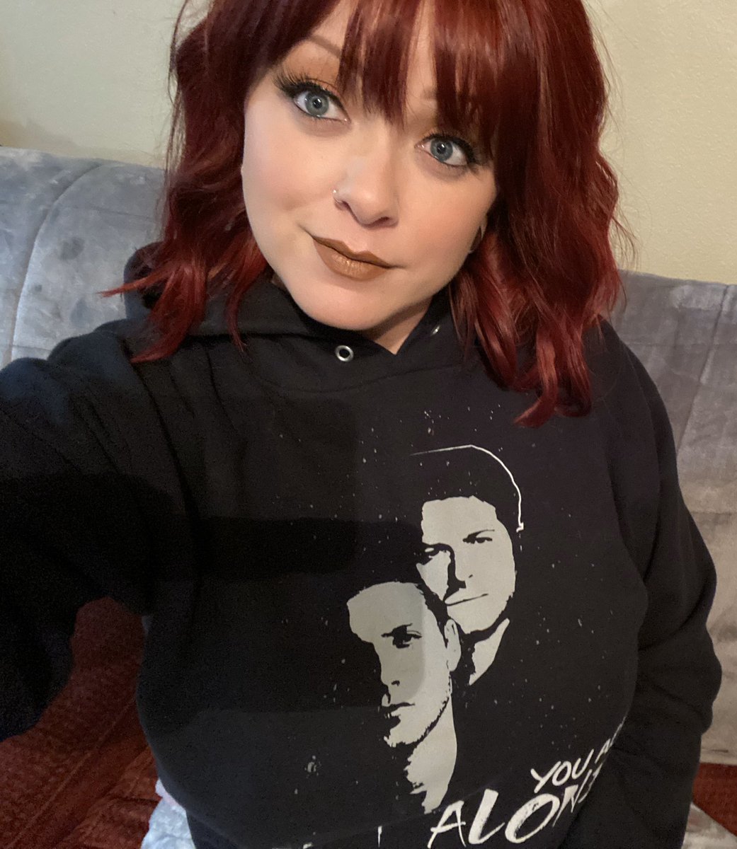 GetTheSaltTasha's tweet photo. Anyone else have a #YouAreNotAlone sweater? I’ve never seen anyone else wearing one. I have been randomly hugged due to this sweater and I’m not even mad at it. 🥰 #SPNFamiIy #Supernatural #DeanAndCas #JensenAndMisha #ABoyAndHisAngel https://t.co/UQGEk6VIP9