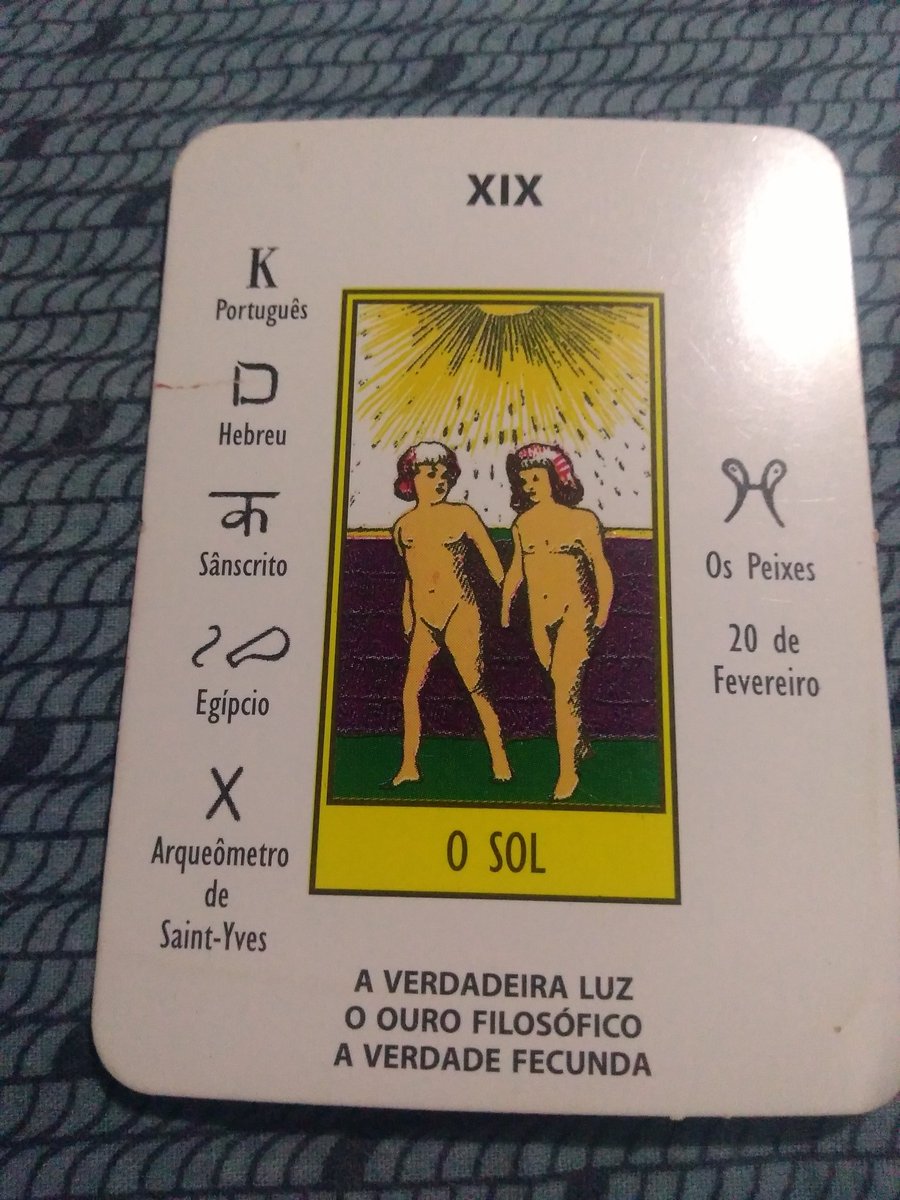 Capricórnio: Ótima semana. Seus planos profissionais e amorosos podem dar bastante certo. É uma carta que fala da necessidade do capricorniano curtir os poucos lindos momentos da vida, aproveitar ao lado de pessoas amadas ou do seu lindo dinheirinho.