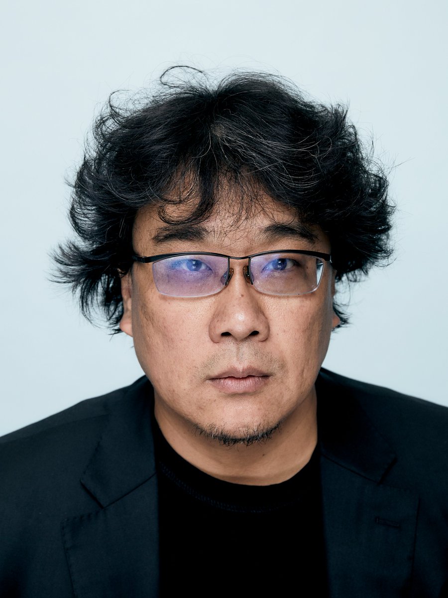 TIFF_NET's tweet photo. "Once you overcome the one-inch tall barrier of subtitles you will be introduced to so many more amazing films." — Bong Joon Ho #GoldenGlobes 

📷: #TIFF19 https://t.co/Q83KVmhiPR