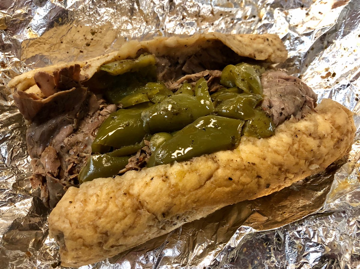 GreaseFreak's tweet photo. Worth repeating. Pete’s Red Hots, Oak Park. https://t.co/qCvJyR9Kfd