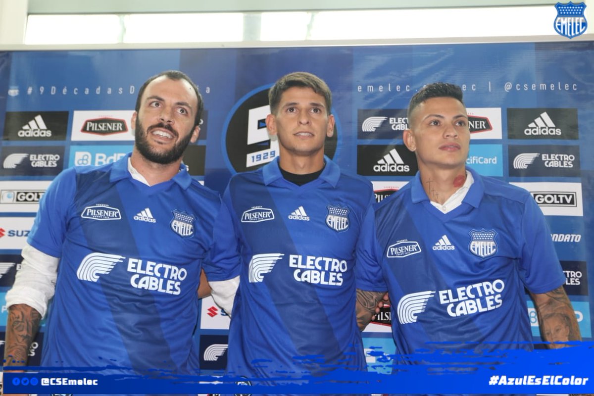 Nuestros nuevos refuerzos arribaron a la ciudad de Guayaquil y ya se pusieron la camiseta del #Bombillo ¡Bienvenidos!
#AzulEsElColor #DelBombilloSoy 🔵⚡