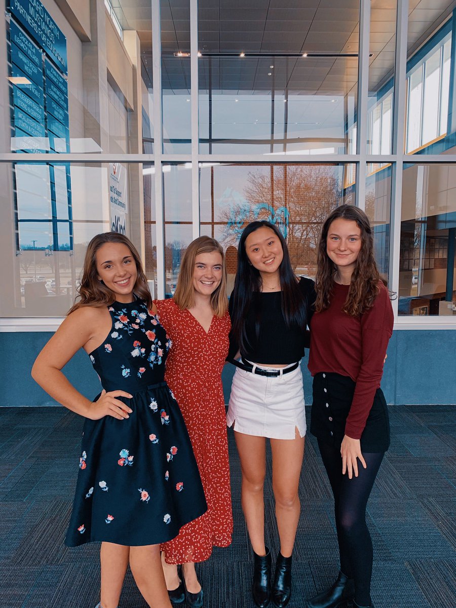 _gracebishop_'s tweet photo. Wishing a very happy birthday to the sweetest gal, @zoepetersen__  who keeps NHS and baseball games real! Hope today is a great one!! #tropics🤩🧡 https://t.co/ukuY65Vu7b