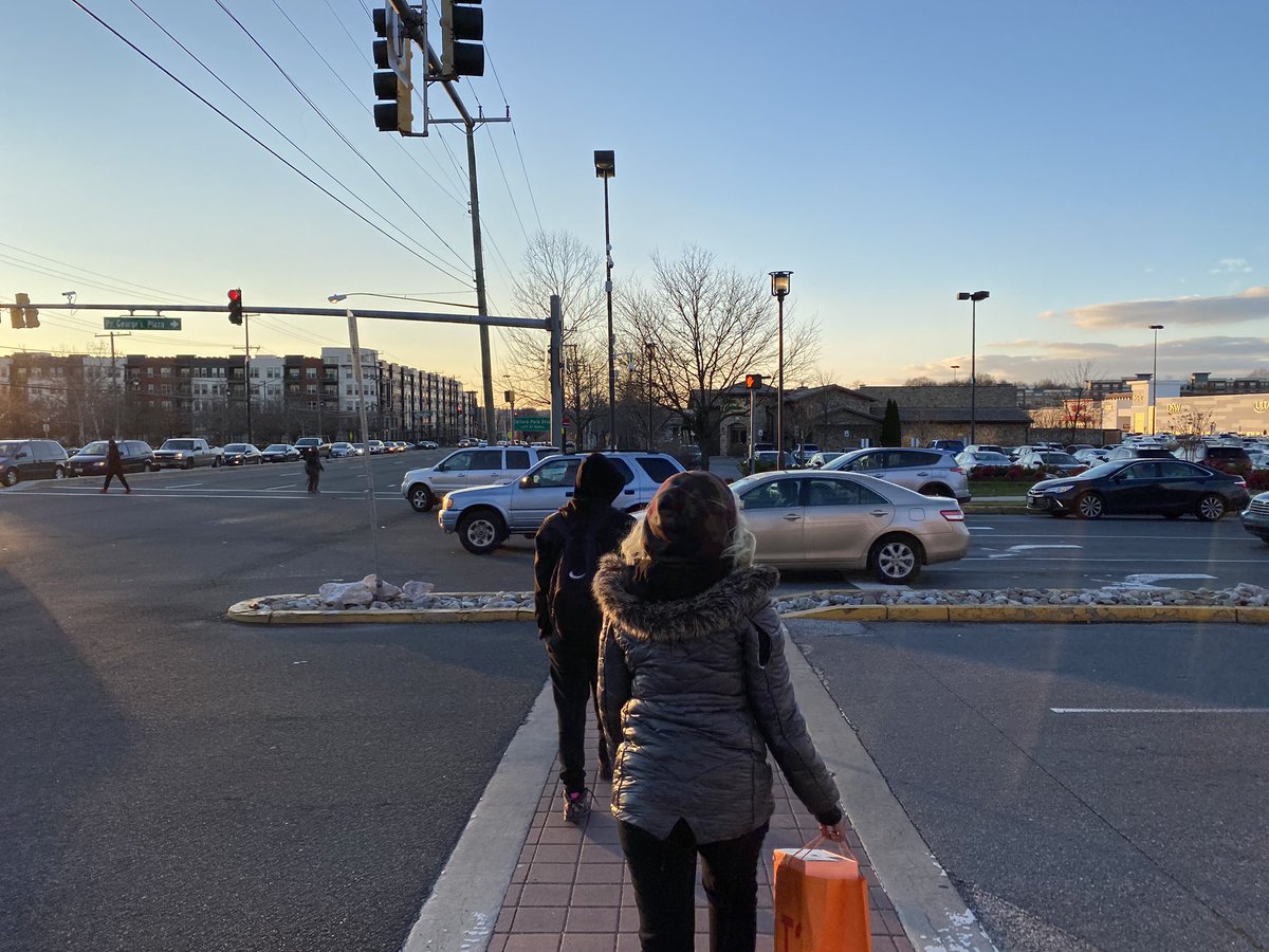 #jaywalkers <a href="/Metrorailinfo/">Metrorail Info</a> <a href="/dcmetro/">dcmetro</a> <a href="/DCPoliceDept/">DC Police Department</a> <a href="/wmata/">Metro Forward</a> #DCriminals #criminal #jail #fine #justice <a href="/HyattsvilleMD/">City of Hyattsville</a>