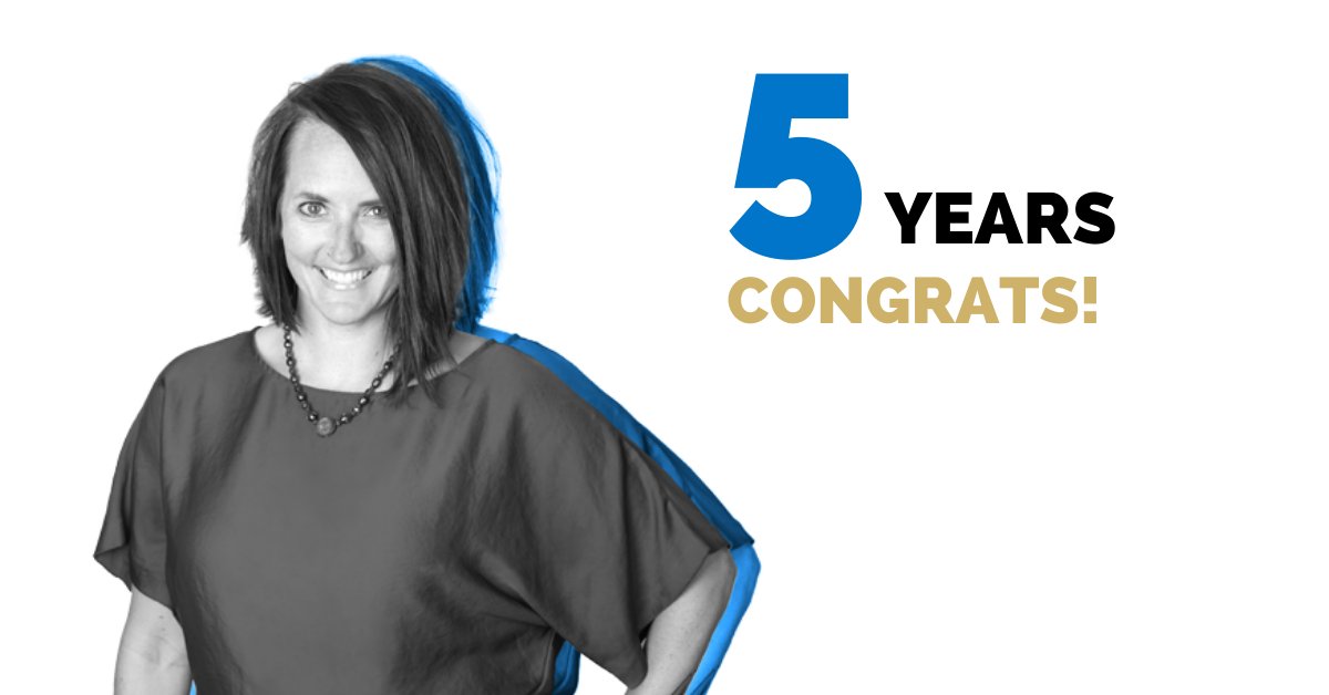vyeagency's tweet photo. Alison loves a good Saison, sunrise, squats, and a Starbucks iced latte. She goes to bed at the same time your grandmother does. Happy work anniversary! https://t.co/LFym7BQvlp @lildudesmama #LITribe https://t.co/wHD1b4tcIr