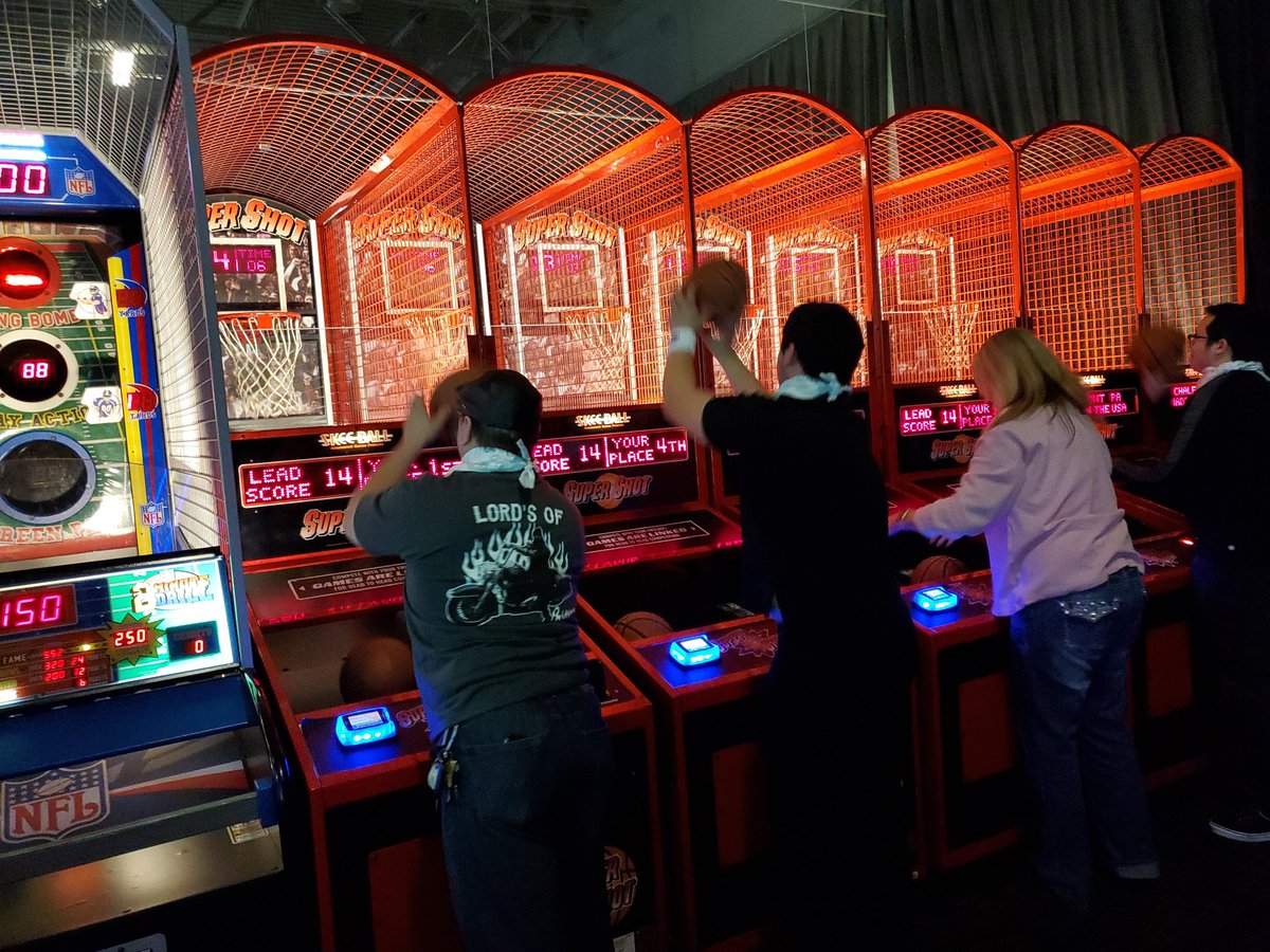 Bruce Sierra tweet media