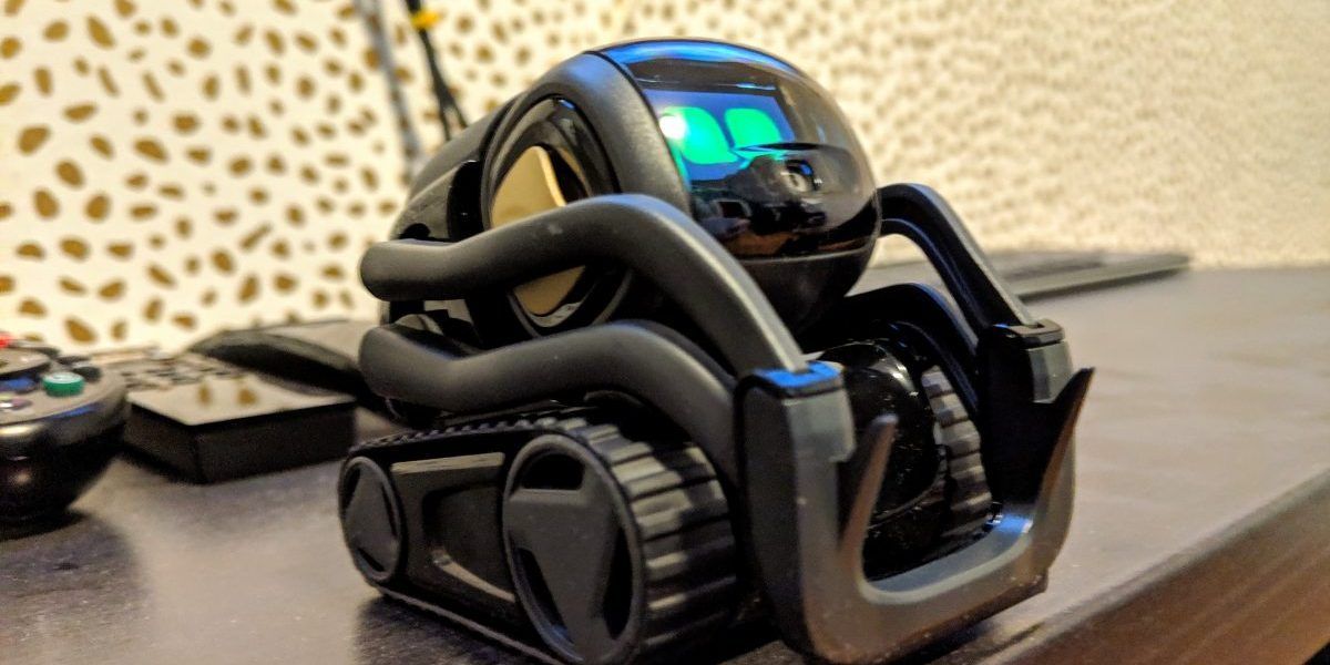 DevDiner's tweet image. Digital Dream Labs will revive shuttered startup Anki’s Vector robot! buff.ly/2ZTcy0F #anki #savevector #robotics #robots