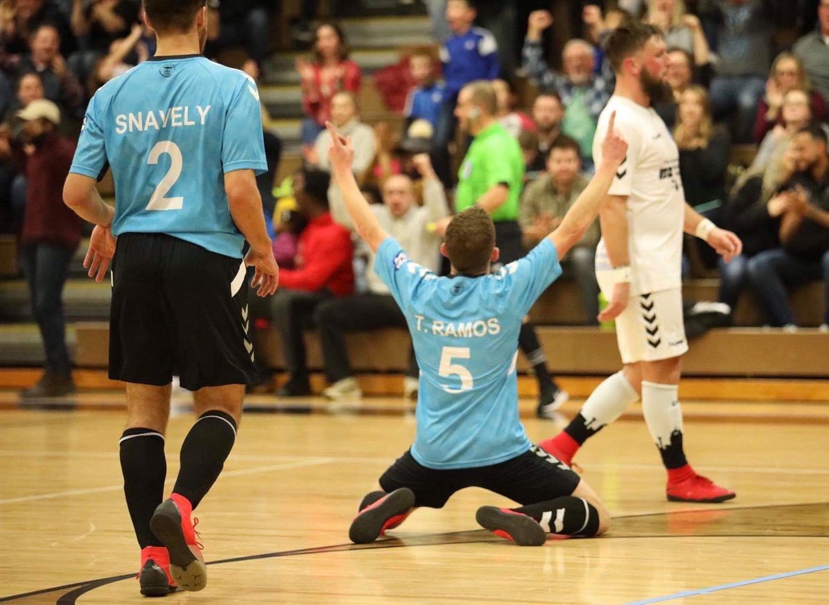 ColumbusFutsal's tweet photo. Scenes from Saturday night #CFCxCITY
πΈ @Studio79 https://t.co/QTDjjC6CPf