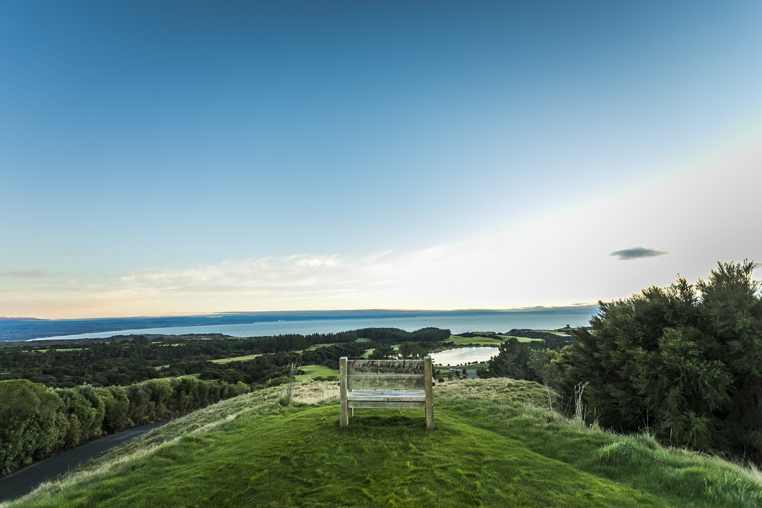 I could sit here all day 🌅
#capekidnappers #robertsonlodges #relaischateaux #luxurylodgesnz #hawkesbay