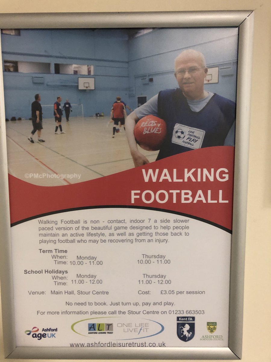 ribbie34's tweet image. ⁦@Athersmike⁩ ⁦@WardyShorts⁩ ⁦@nassercricket⁩ ⁦@KP24⁩ for England warm up 🤣