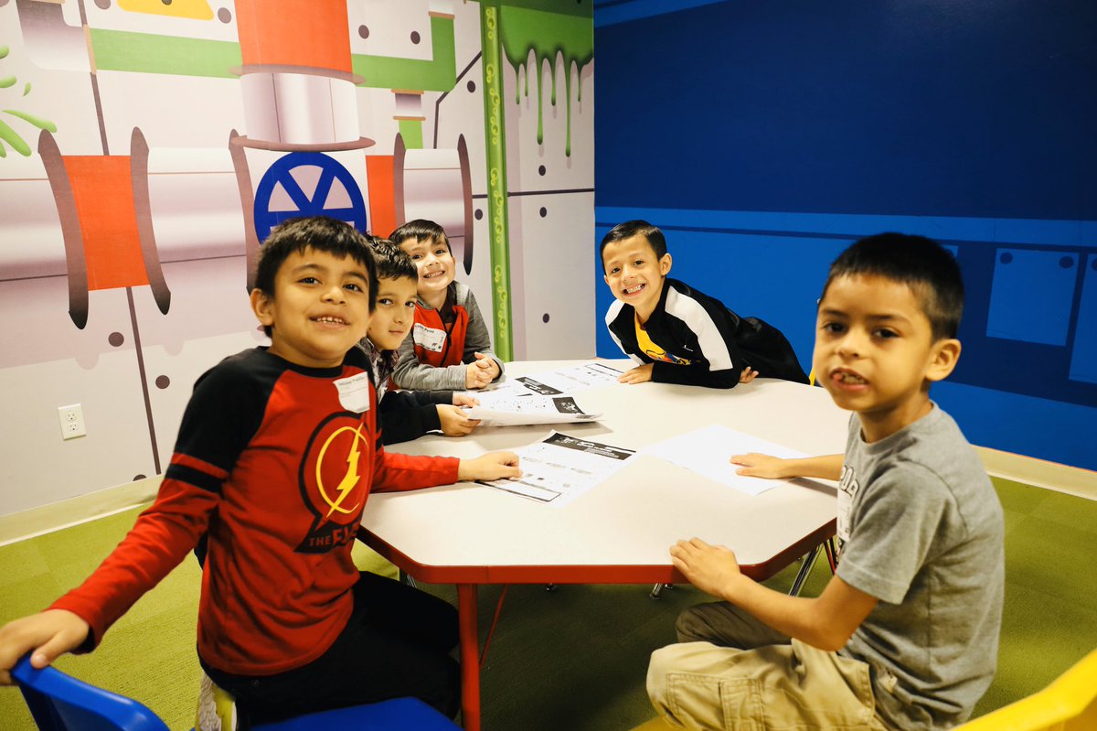 CrossKidsRGV's tweet photo. At Cross Kids we learned the impact of prayer and the importance of having a conversation with God! 🙏📞☎️
#crosskidsrgv
#crosschurchrgv
#prayer
#communicationwithGod https://t.co/S105kn9Fw8