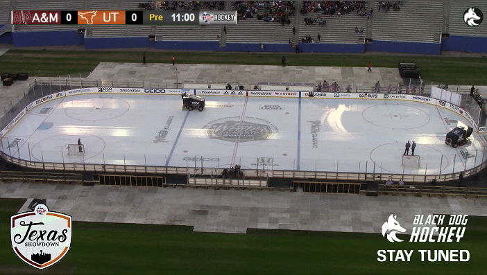 BDEHockey's tweet photo. We're live from @cottonbowlstad! Watch the Texas Showdown NOW for FREE! Who will prevail?
๐ @tamuicehockey vs @Texas_Icehockey
๐บ https://t.co/Nhxxfmd98e
๐ @richardzane @mitchmason10 #NickEarly #BryanReed https://t.co/x0yXXfpKEi