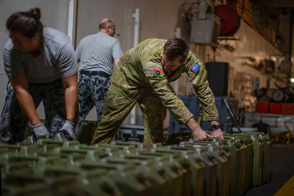 Personnel embarked in HMAS Adelaide III prepare to commence relief and evacuation operations off the coast of Eden, NSW, including preparation of medical supplies, water and bedding.
#OpBushfireAssist #YourADF #AustralianNavy #OurCommunity #BushfireCrisis #AustraliaBushfire