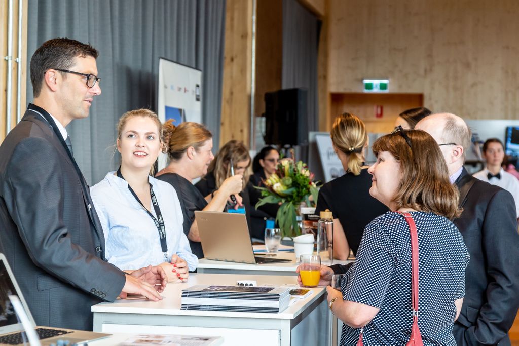 Register to #CBRonShow &amp; kick off 2020 with a ticket to #Canberra's premium showcase of #businessevents suppliers: buff.ly/2rfw0Ie
▪️ Friday 28 February at <a href="/theAIS/">Australian Institute of Sport</a> 11.30am to 1.30pm
▪️ Attendance is complimentary for #eventprofs 
▪️ Over 35 prizes to be won