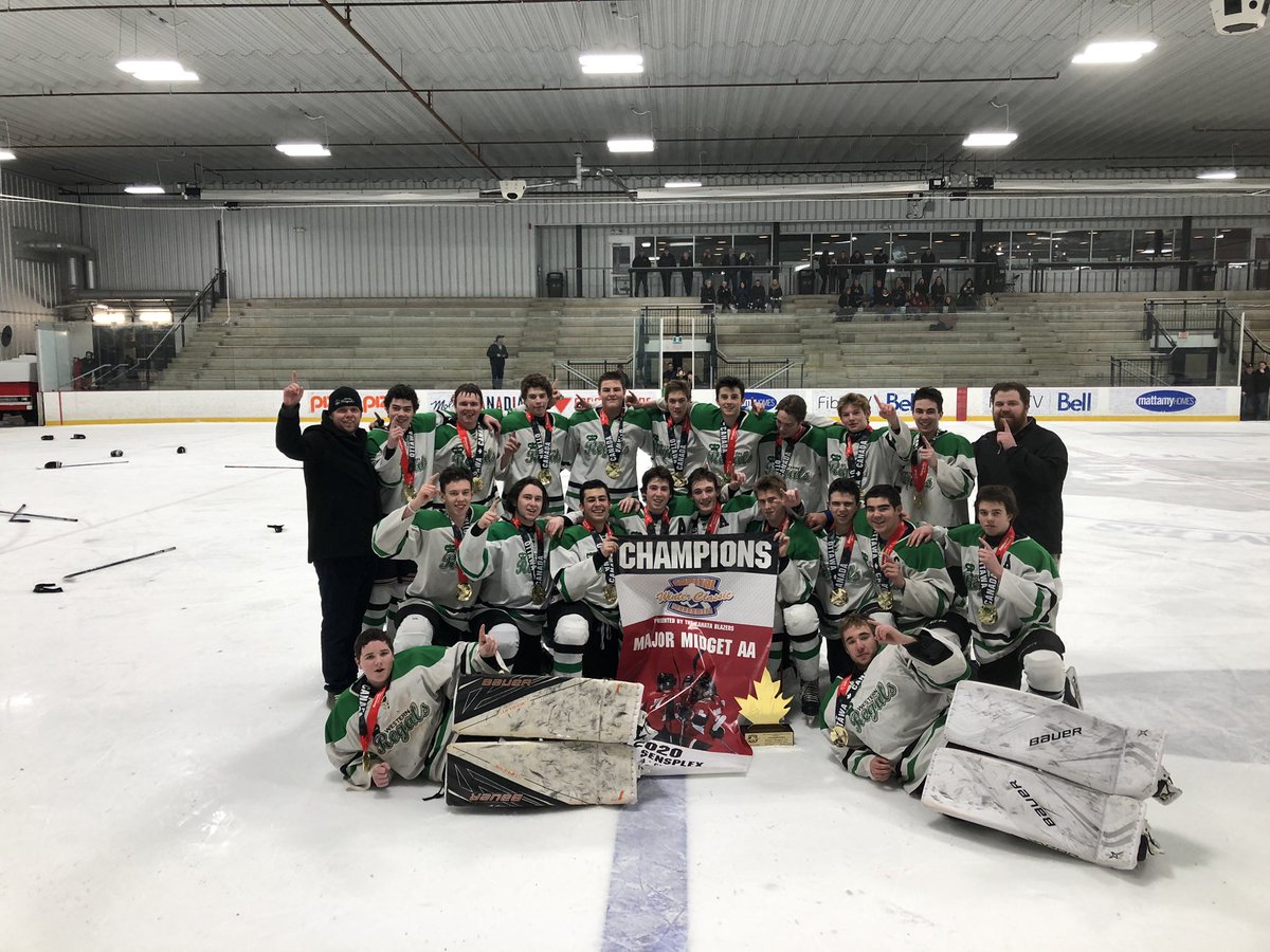 Sensplex's tweet photo. All the way from PEI, the Western Regals capture the Major Midget AA trophy with a 4-1 win over the Nepean Raiders! ππ₯ #BlazersCWC20 https://t.co/XlGb0HdtJD