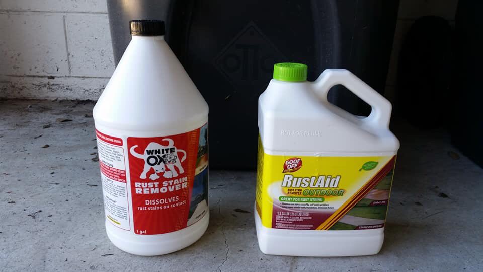 FiveDogFriendly's tweet photo. @AceHardware Tried two different products to remove rust stains from my front walk.  #RustAid worked the best.  #WhiteOx not so much.  #ILoveMyAce #BestCustomerService #AceIsThePlace #ThankYou https://t.co/L3UE07f0tg