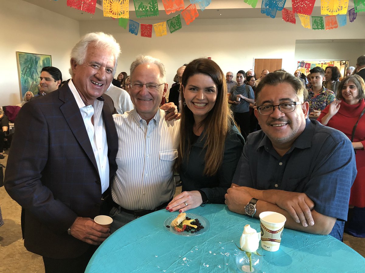 TucsonRomero's tweet photo. Great to join Tucson’s Jewish Latino Teen Coalition for their Quinceñera/15th anniversary! #ThisIsTucson #OneTucson #SomosUno https://t.co/GXtET7GyUn