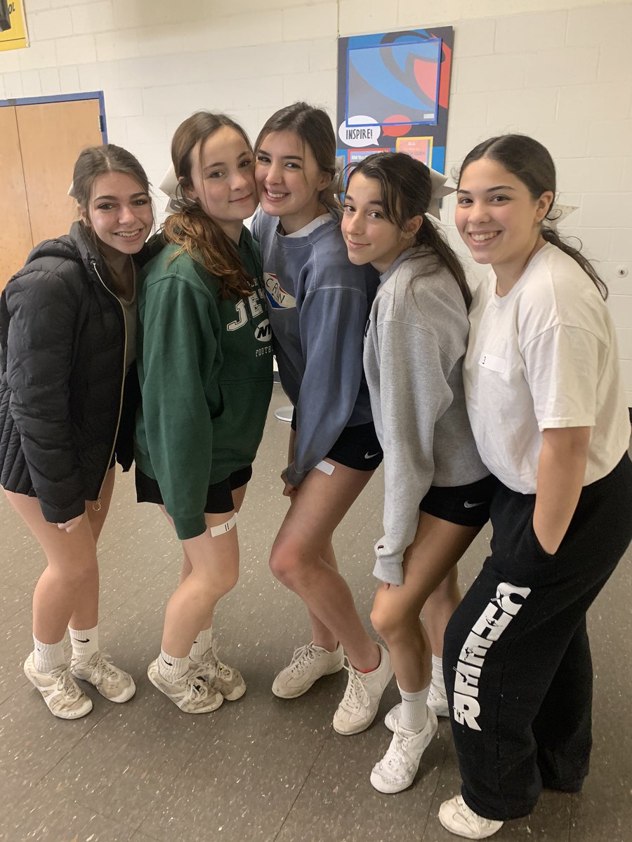 pilgrim_cheer's tweet photo. Huge congratulations goes out to the 5 Pilgrim cheerleaders who made the 2020 RI Cheerleading Coaches Association All Around individuals Team! Congrats to Alyssa, Mya, Maddie, Natalia &amp; Kenzie! Way to represent for Pilgrim! So proud of you! 🏅🏅🏅🏅🏅 https://t.co/tPNNHPoCZU
