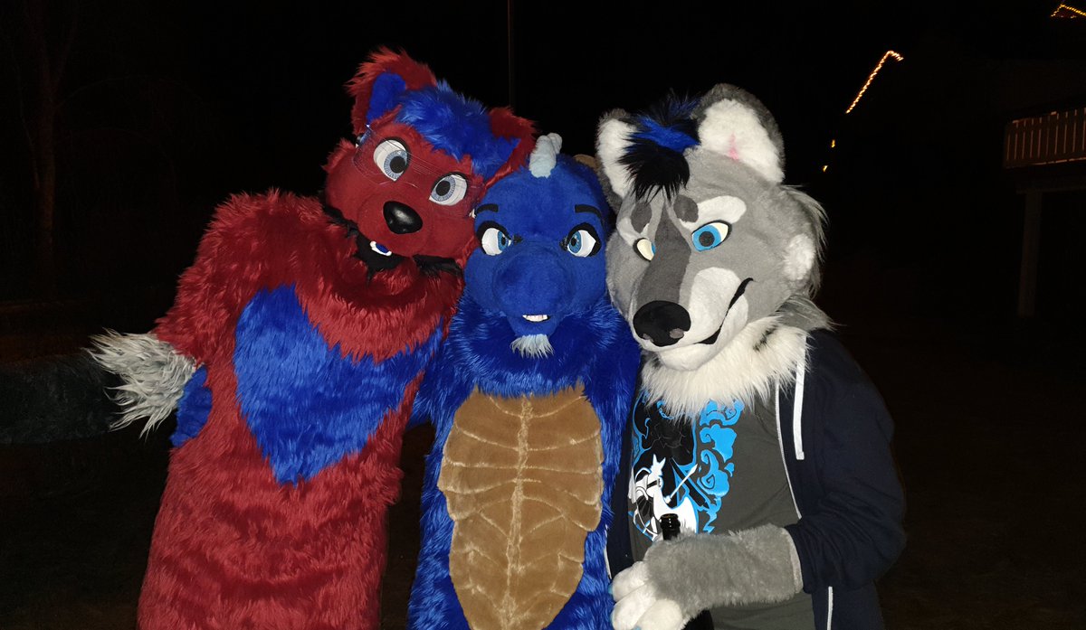 Venom (@furvenom) on Twitter photo What an amazing new years party it was. My sleeping schedule is completely destroyed but it was worth it. Got some pictures taken after watching the fireworks.
πΈ- Me
In the photos: <a href="/BlackredPaws/">Blackred Paws</a> <a href="/Troxy_/">Troxy</a> <a href="/Tellos_/">Tellos</a> <a href="/Tirak_Grey_Mutt/">Tirak~Greymutt</a> <a href="/XarDragon/">Xar</a> What an amazing new years party it was. My sleeping schedule is completely destroyed but it was worth it. Got some pictures taken after watching the fireworks.
πΈ- Me
In the photos: <a href="/BlackredPaws/">Blackred Paws</a> <a href="/Troxy_/">Troxy</a> <a href="/Tellos_/">Tellos</a> <a href="/Tirak_Grey_Mutt/">Tirak~Greymutt</a> <a href="/XarDragon/">Xar</a>